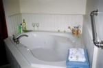 Whirlpool Tub built for Two